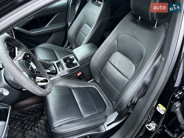 Черный Ягуар I-Pace, объемом двигателя 0 л и пробегом 34 тыс. км за 43000 $, фото 10 на Automoto.ua
