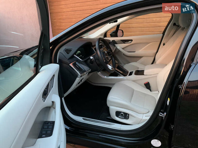 Черный Ягуар I-Pace, объемом двигателя 0 л и пробегом 76 тыс. км за 35499 $, фото 42 на Automoto.ua
