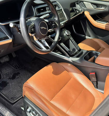 Чорний Ягуар I-Pace, об'ємом двигуна 0 л та пробігом 116 тис. км за 43000 $, фото 8 на Automoto.ua