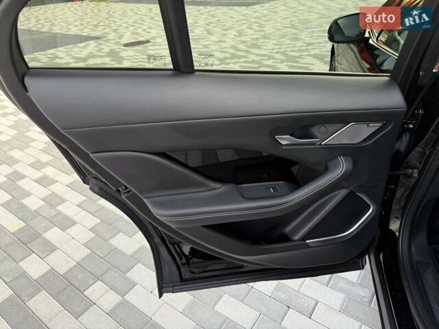 Черный Ягуар I-Pace, объемом двигателя 0 л и пробегом 23 тыс. км за 43600 $, фото 35 на Automoto.ua