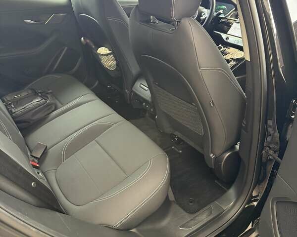 Ягуар I-Pace 2022 в Днепре (Днепропетровске) на Automoto.ua Черный Ягуар I-Pace, объемом двигателя 0 л и пробегом 63 тыс. км за 39850 $, фото 15 на Automoto.ua