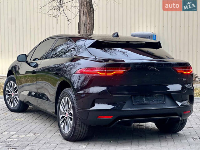 Черный Ягуар I-Pace, объемом двигателя 0 л и пробегом 57 тыс. км за 31500 $, фото 9 на Automoto.ua