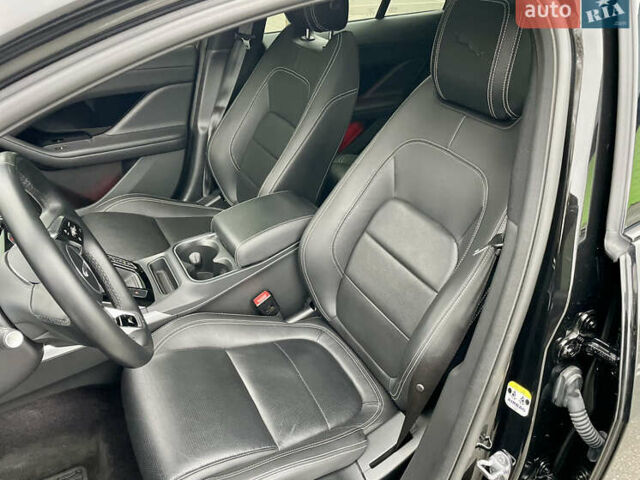 Черный Ягуар I-Pace, объемом двигателя 0 л и пробегом 41 тыс. км за 50999 $, фото 32 на Automoto.ua