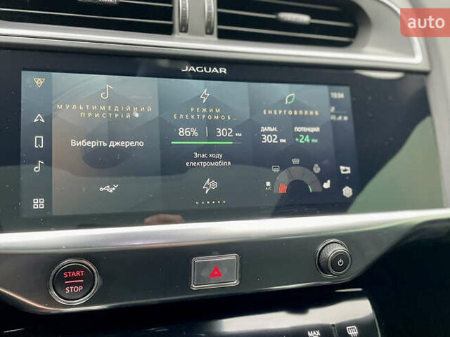 Черный Ягуар I-Pace, объемом двигателя 0 л и пробегом 41 тыс. км за 50999 $, фото 47 на Automoto.ua