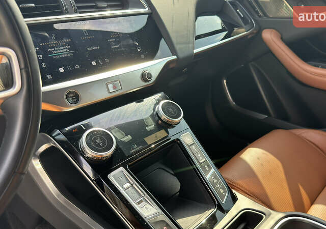 Чорний Ягуар I-Pace, об'ємом двигуна 0 л та пробігом 116 тис. км за 43000 $, фото 30 на Automoto.ua