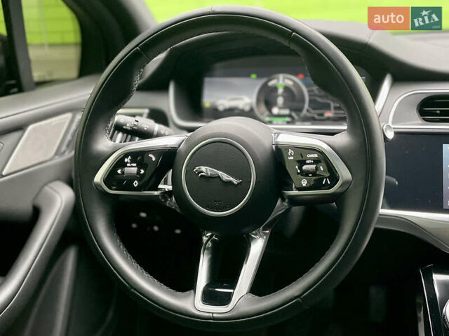 Черный Ягуар I-Pace, объемом двигателя 0 л и пробегом 41 тыс. км за 50999 $, фото 43 на Automoto.ua