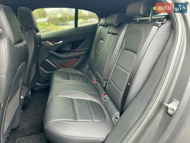 Черный Ягуар I-Pace, объемом двигателя 0 л и пробегом 41 тыс. км за 50999 $, фото 57 на Automoto.ua