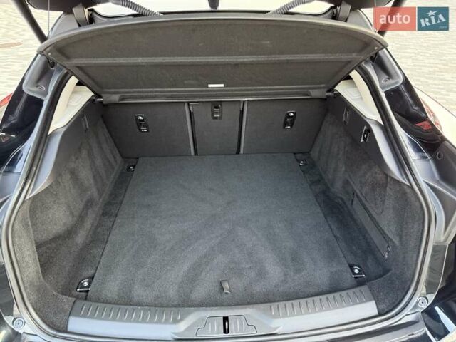 Черный Ягуар I-Pace, объемом двигателя 0 л и пробегом 23 тыс. км за 43600 $, фото 50 на Automoto.ua