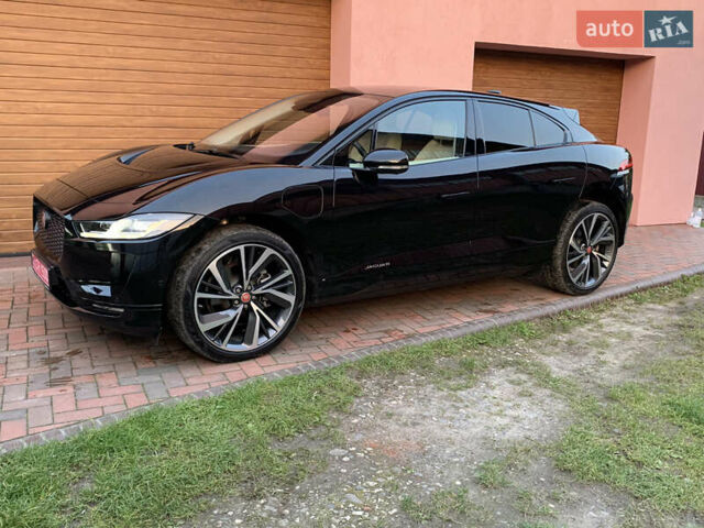 Черный Ягуар I-Pace, объемом двигателя 0 л и пробегом 76 тыс. км за 35499 $, фото 13 на Automoto.ua