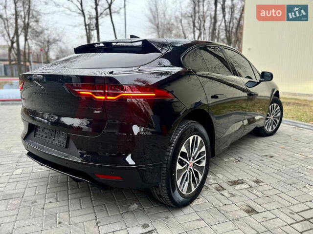 Черный Ягуар I-Pace, объемом двигателя 0 л и пробегом 57 тыс. км за 31500 $, фото 13 на Automoto.ua
