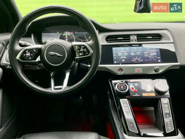 Черный Ягуар I-Pace, объемом двигателя 0 л и пробегом 41 тыс. км за 50999 $, фото 60 на Automoto.ua