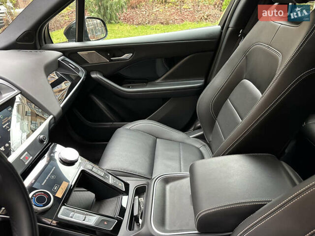 Черный Ягуар I-Pace, объемом двигателя 0 л и пробегом 29 тыс. км за 41900 $, фото 28 на Automoto.ua