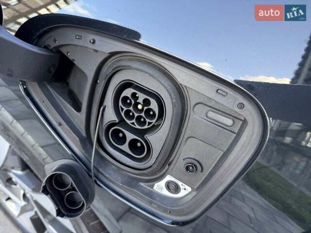 Черный Ягуар I-Pace, объемом двигателя 0 л и пробегом 23 тыс. км за 55222 $, фото 26 на Automoto.ua