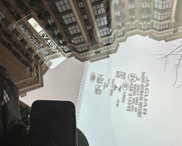 Черный Ягуар I-Pace, объемом двигателя 0 л и пробегом 29 тыс. км за 41900 $, фото 16 на Automoto.ua