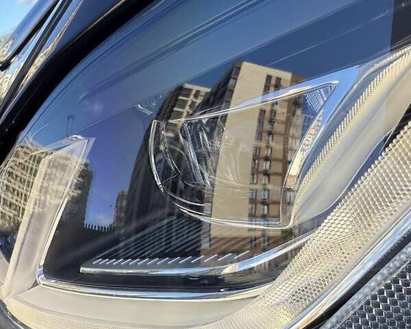 Черный Ягуар I-Pace, объемом двигателя 0 л и пробегом 23 тыс. км за 55222 $, фото 25 на Automoto.ua