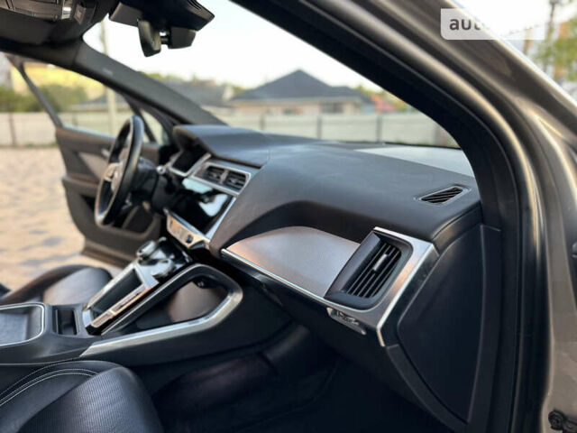 Коричневый Ягуар I-Pace, объемом двигателя 0 л и пробегом 74 тыс. км за 24999 $, фото 98 на Automoto.ua