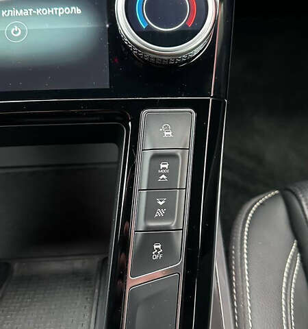 Красный Ягуар I-Pace, объемом двигателя 0 л и пробегом 95 тыс. км за 29000 $, фото 40 на Automoto.ua