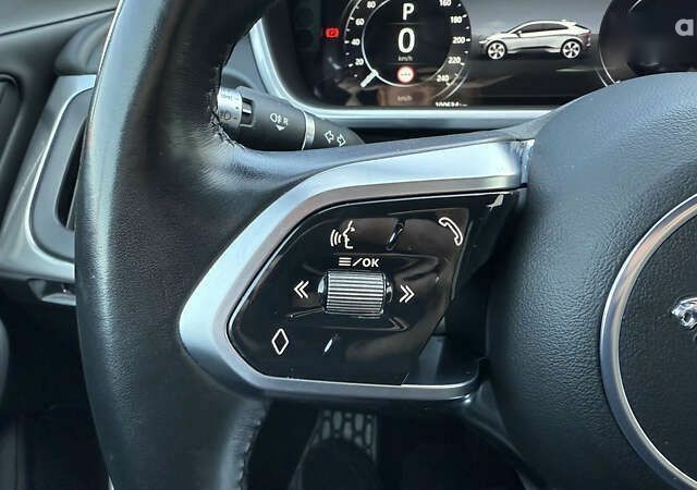 Красный Ягуар I-Pace, объемом двигателя 0 л и пробегом 128 тыс. км за 28900 $, фото 28 на Automoto.ua
