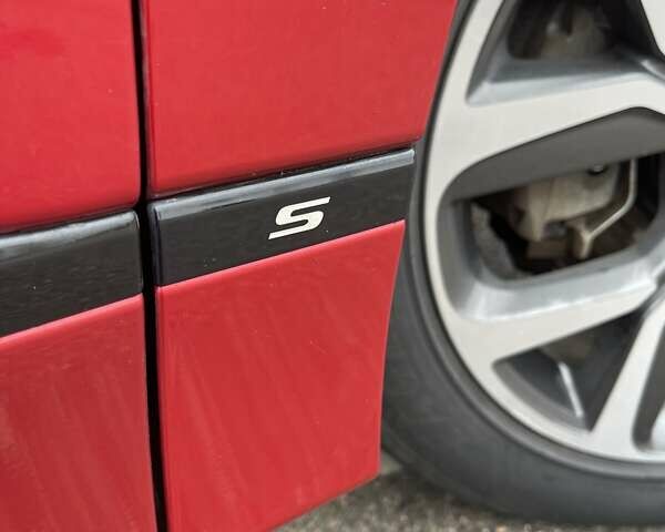 Красный Ягуар I-Pace, объемом двигателя 0 л и пробегом 107 тыс. км за 23500 $, фото 50 на Automoto.ua