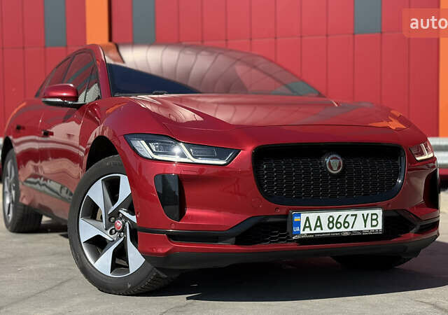Красный Ягуар I-Pace, объемом двигателя 0 л и пробегом 101 тыс. км за 28900 $, фото 7 на Automoto.ua