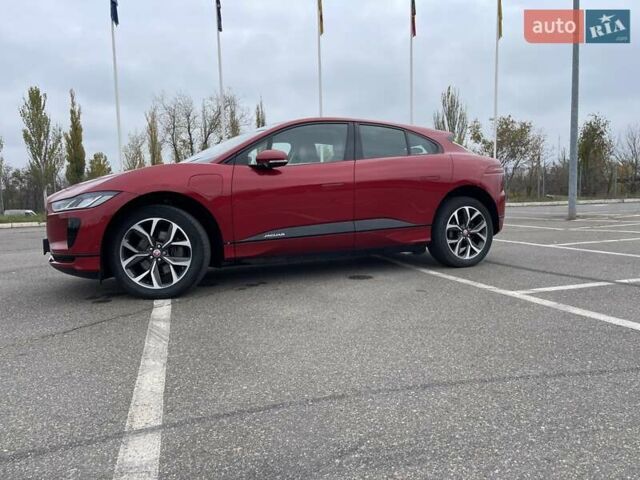 Красный Ягуар I-Pace, объемом двигателя 0 л и пробегом 107 тыс. км за 23500 $, фото 5 на Automoto.ua