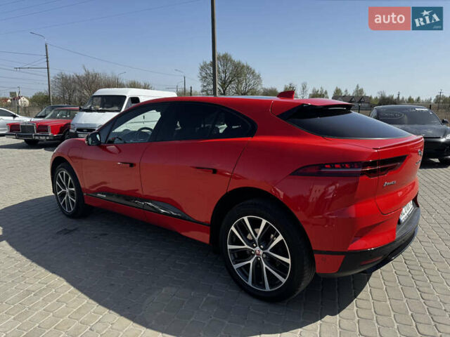 Красный Ягуар I-Pace, объемом двигателя 0 л и пробегом 123 тыс. км за 30000 $, фото 4 на Automoto.ua