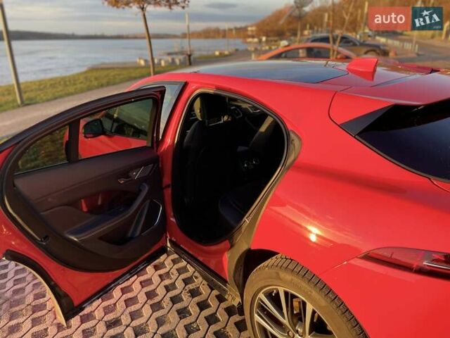 Красный Ягуар I-Pace, объемом двигателя 0 л и пробегом 101 тыс. км за 30500 $, фото 34 на Automoto.ua
