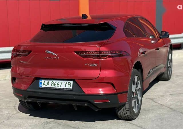 Красный Ягуар I-Pace, объемом двигателя 0 л и пробегом 128 тыс. км за 28900 $, фото 12 на Automoto.ua