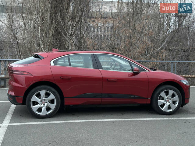 Красный Ягуар I-Pace, объемом двигателя 0 л и пробегом 100 тыс. км за 23900 $, фото 10 на Automoto.ua