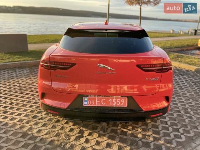 Красный Ягуар I-Pace, объемом двигателя 0 л и пробегом 101 тыс. км за 30500 $, фото 42 на Automoto.ua