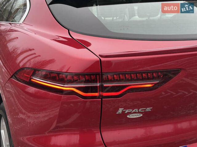 Красный Ягуар I-Pace, объемом двигателя 0 л и пробегом 100 тыс. км за 23900 $, фото 26 на Automoto.ua