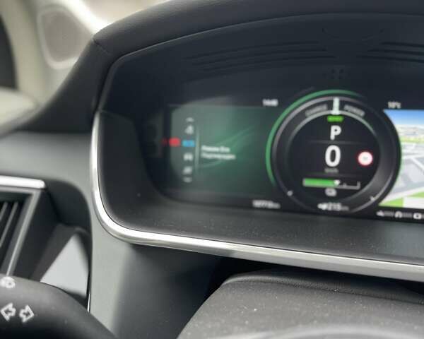 Красный Ягуар I-Pace, объемом двигателя 0 л и пробегом 107 тыс. км за 23500 $, фото 85 на Automoto.ua