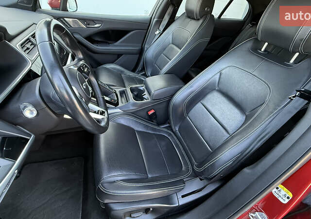 Красный Ягуар I-Pace, объемом двигателя 0 л и пробегом 101 тыс. км за 28900 $, фото 23 на Automoto.ua