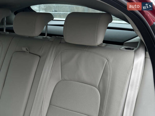 Красный Ягуар I-Pace, объемом двигателя 0 л и пробегом 100 тыс. км за 23900 $, фото 72 на Automoto.ua