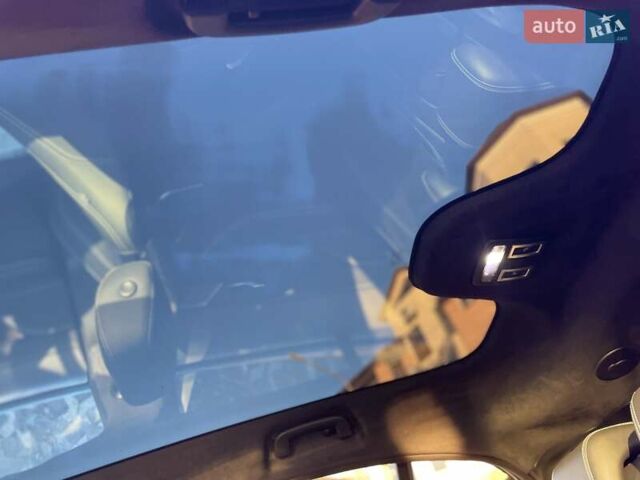 Красный Ягуар I-Pace, объемом двигателя 0 л и пробегом 101 тыс. км за 30500 $, фото 36 на Automoto.ua