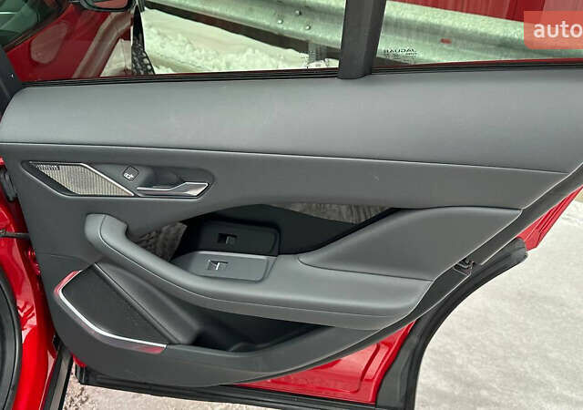 Красный Ягуар I-Pace, объемом двигателя 0 л и пробегом 95 тыс. км за 29000 $, фото 52 на Automoto.ua