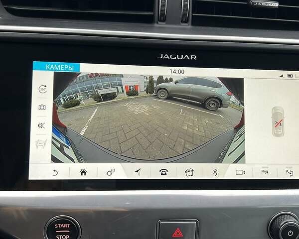 Красный Ягуар I-Pace, объемом двигателя 0 л и пробегом 34 тыс. км за 45500 $, фото 16 на Automoto.ua