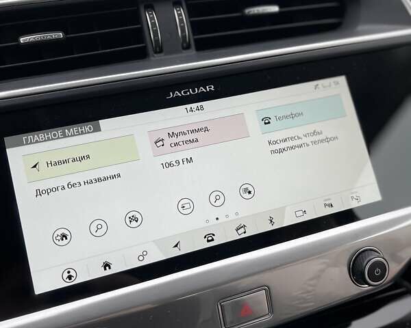Красный Ягуар I-Pace, объемом двигателя 0 л и пробегом 107 тыс. км за 23500 $, фото 84 на Automoto.ua