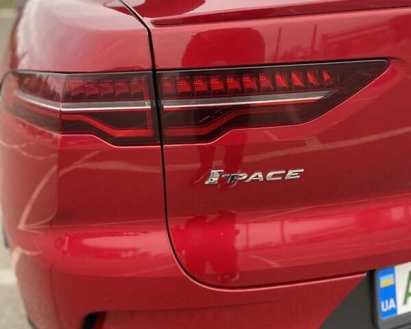 Красный Ягуар I-Pace, объемом двигателя 0 л и пробегом 107 тыс. км за 23500 $, фото 10 на Automoto.ua