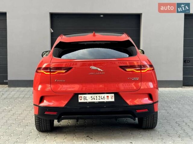 Красный Ягуар I-Pace, объемом двигателя 0 л и пробегом 120 тыс. км за 22990 $, фото 32 на Automoto.ua