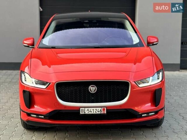 Красный Ягуар I-Pace, объемом двигателя 0 л и пробегом 120 тыс. км за 22990 $, фото 1 на Automoto.ua