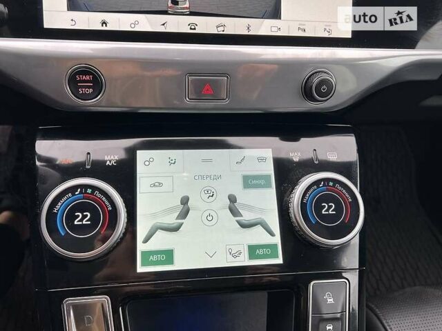 Красный Ягуар I-Pace, объемом двигателя 0 л и пробегом 34 тыс. км за 45500 $, фото 19 на Automoto.ua
