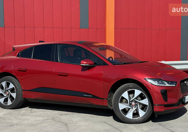 Красный Ягуар I-Pace, объемом двигателя 0 л и пробегом 101 тыс. км за 28900 $, фото 10 на Automoto.ua
