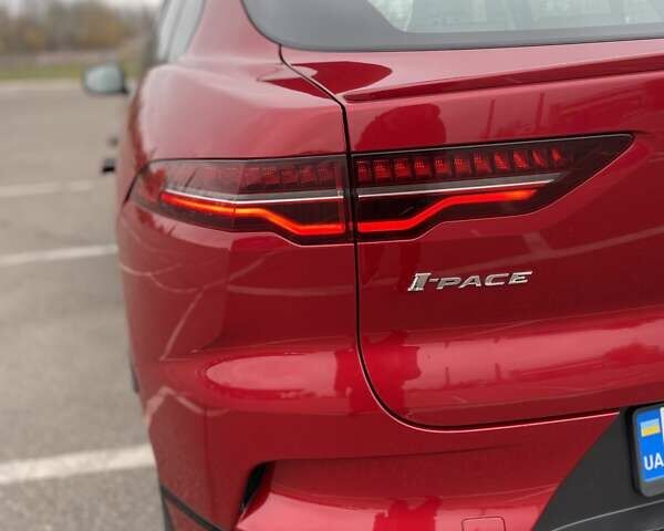 Красный Ягуар I-Pace, объемом двигателя 0 л и пробегом 107 тыс. км за 23500 $, фото 41 на Automoto.ua