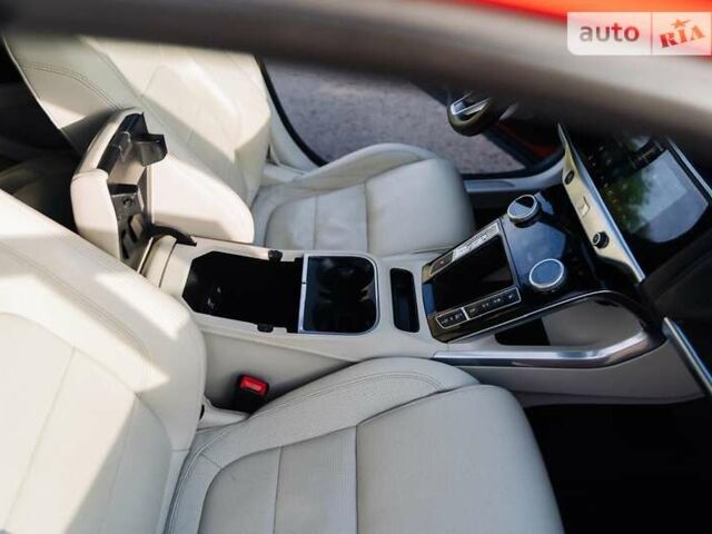 Красный Ягуар I-Pace, объемом двигателя 0 л и пробегом 115 тыс. км за 23200 $, фото 38 на Automoto.ua