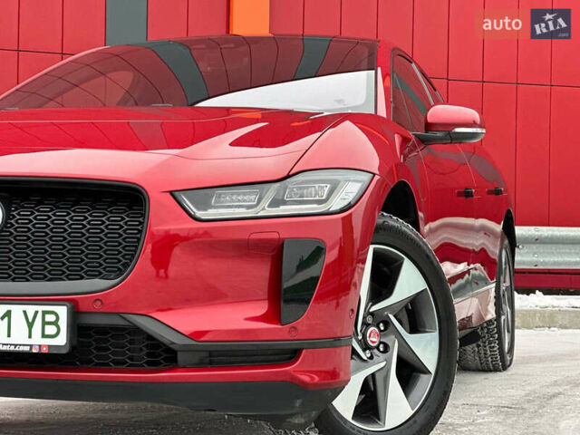 Красный Ягуар I-Pace, объемом двигателя 0 л и пробегом 95 тыс. км за 29000 $, фото 6 на Automoto.ua