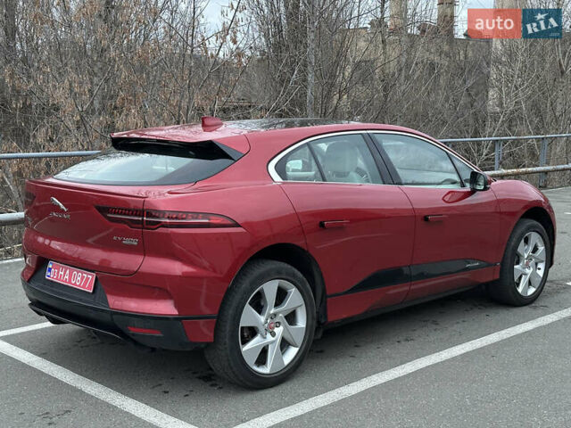 Красный Ягуар I-Pace, объемом двигателя 0 л и пробегом 100 тыс. км за 23900 $, фото 9 на Automoto.ua