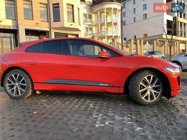 Красный Ягуар I-Pace, объемом двигателя 0 л и пробегом 101 тыс. км за 30500 $, фото 1 на Automoto.ua