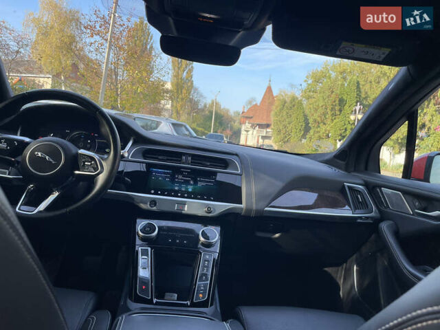 Ягуар I-Pace 2018 в Черновцах на Automoto.ua Красный Ягуар I-Pace, объемом двигателя 0 л и пробегом 40 тыс. км за 28000 $, фото 14 на Automoto.ua