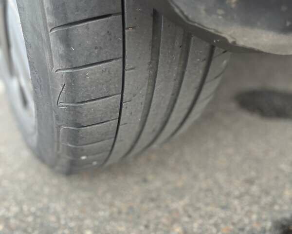 Красный Ягуар I-Pace, объемом двигателя 0 л и пробегом 107 тыс. км за 23500 $, фото 68 на Automoto.ua